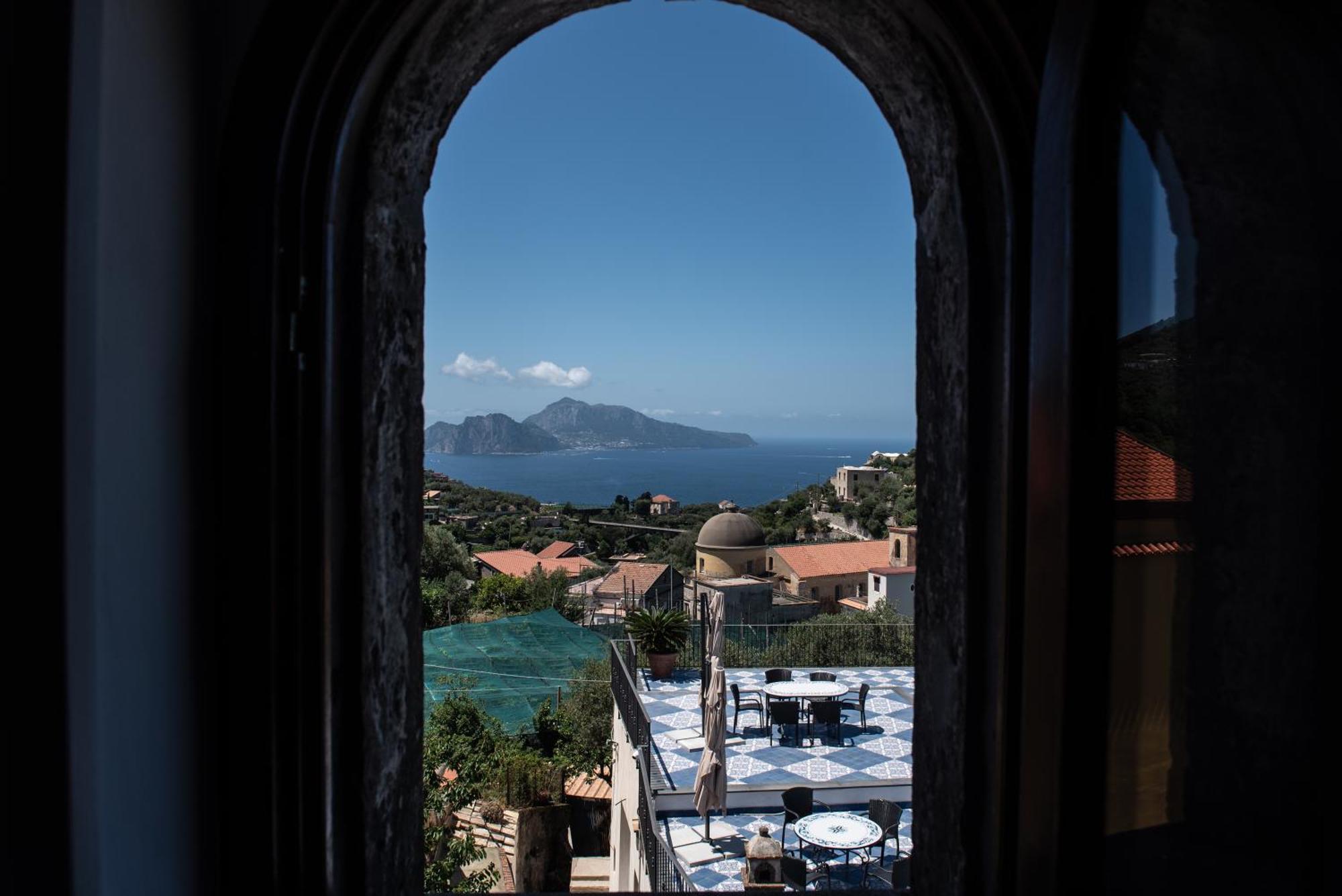 Torre Elisabetta Rooms Massa Lubrense Exterior photo