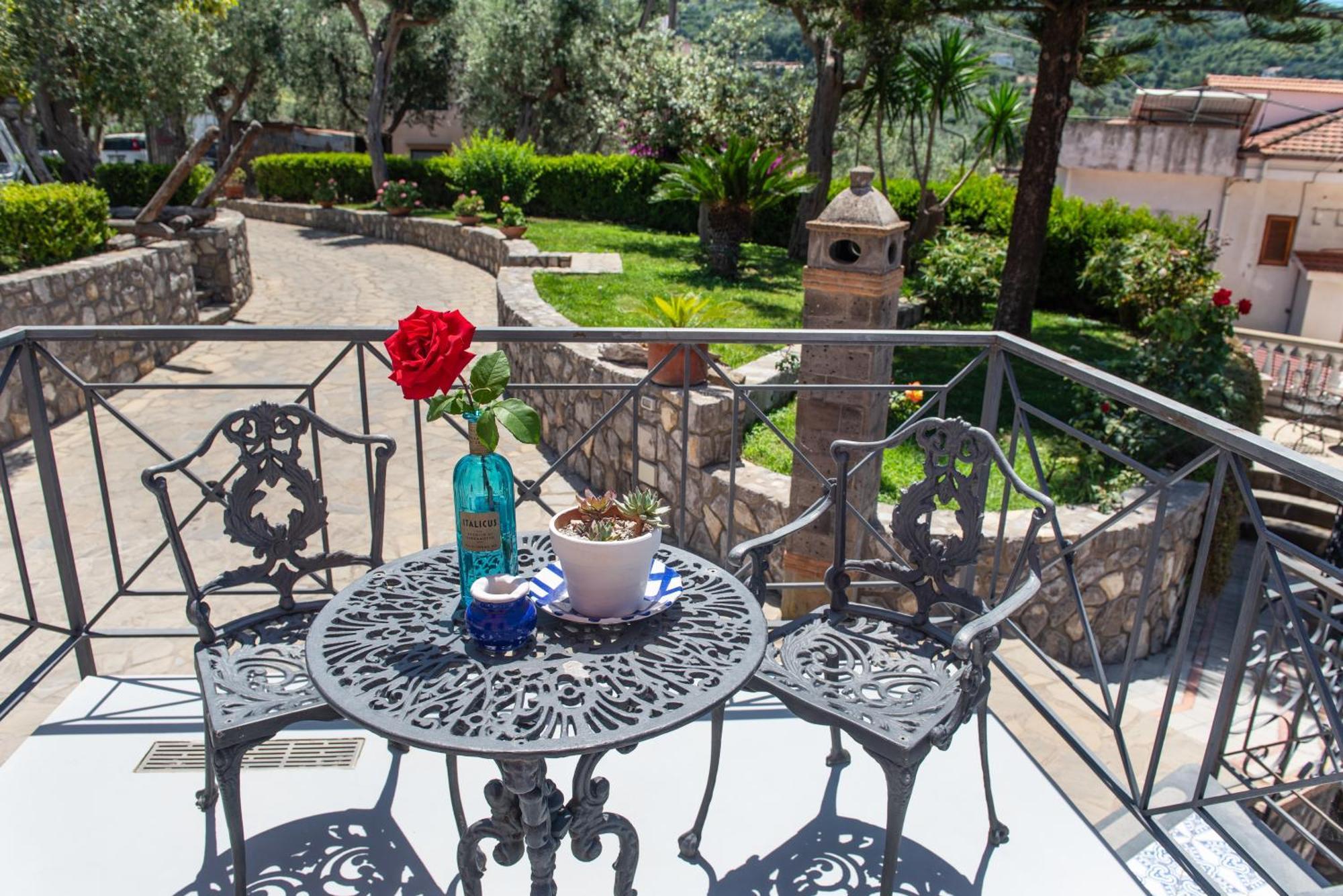 Torre Elisabetta Rooms Massa Lubrense Exterior photo